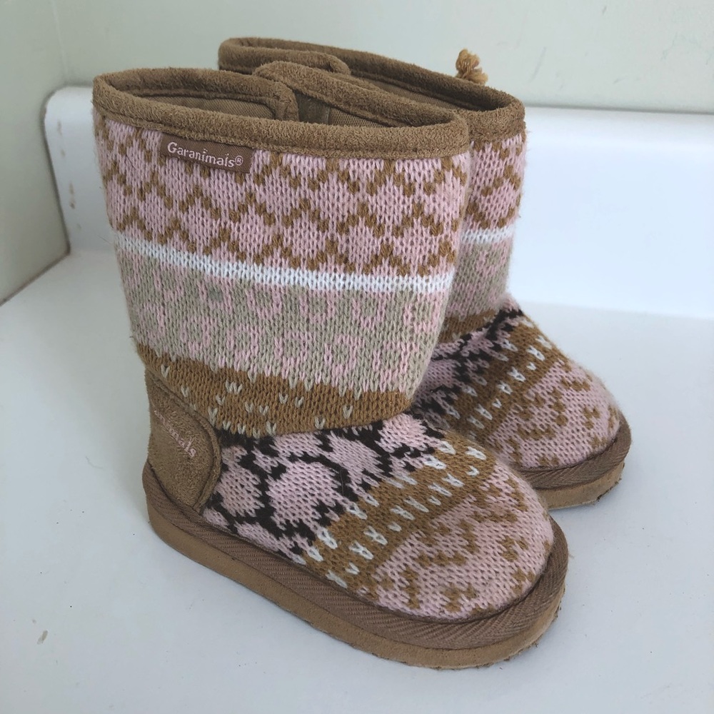 Garanimals ugg style girls boots 5